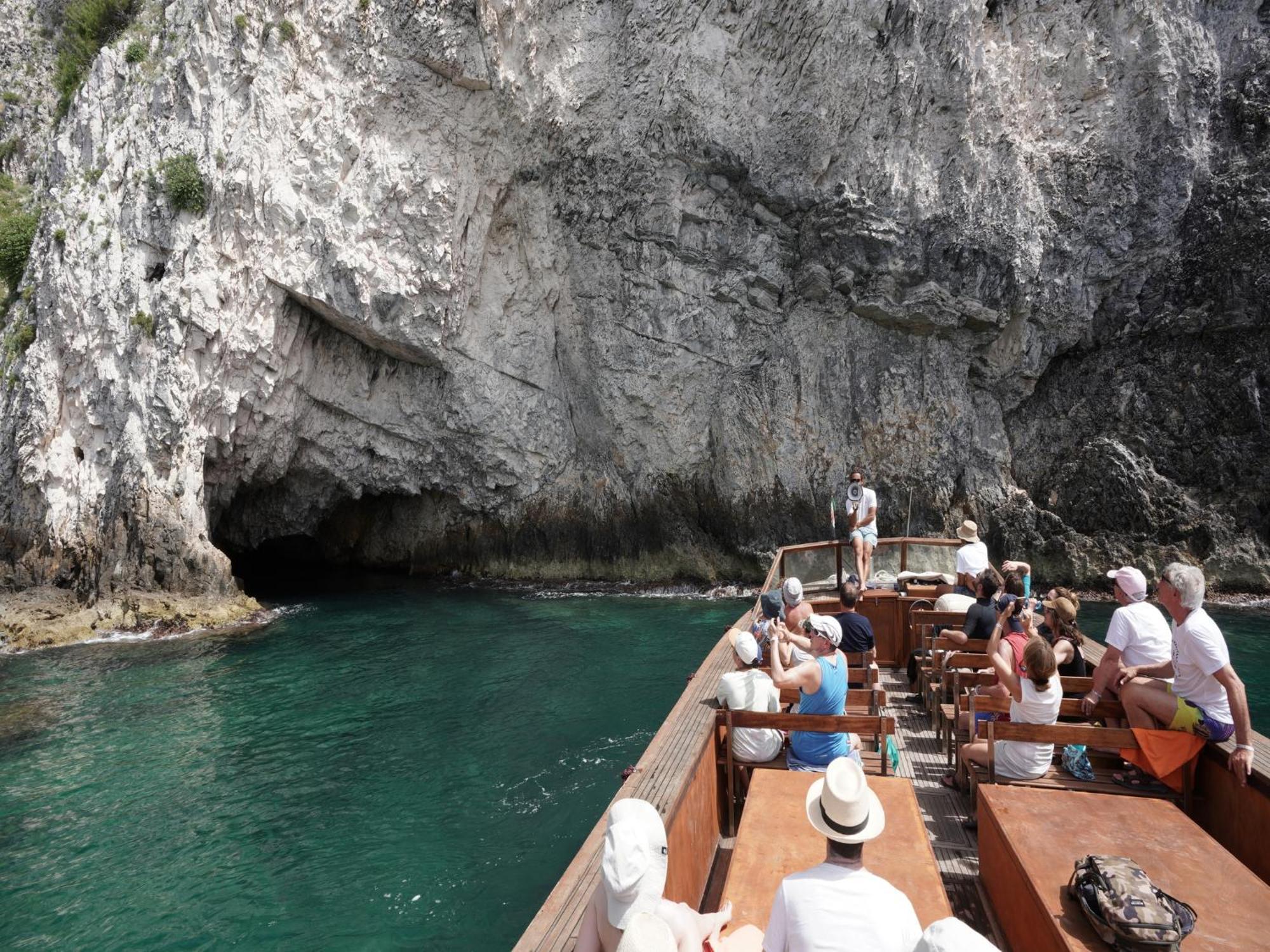 Touring Club Italiano - Isole Tremiti Hotel Сан Домино Екстериор снимка