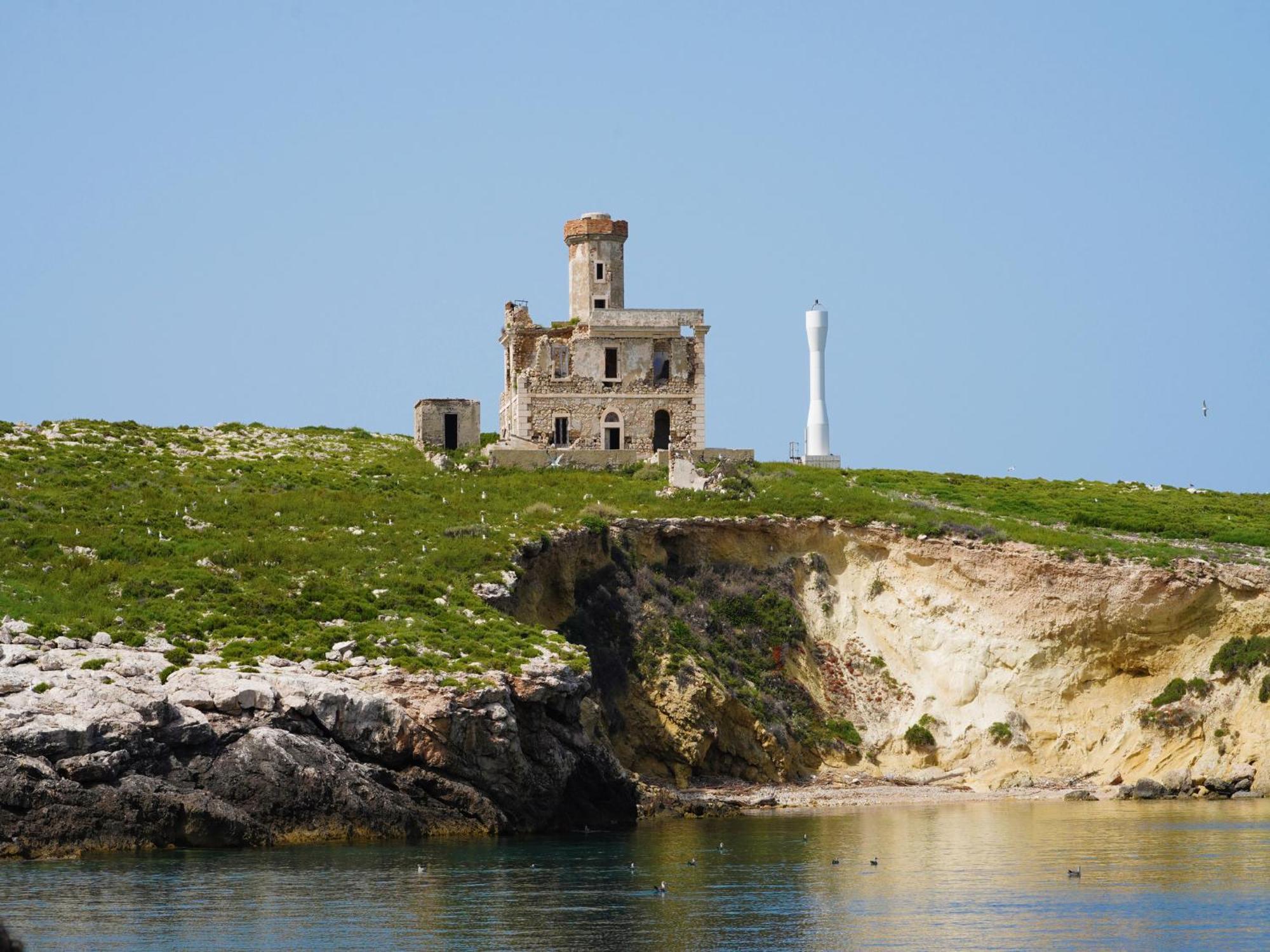 Touring Club Italiano - Isole Tremiti Hotel Сан Домино Екстериор снимка
